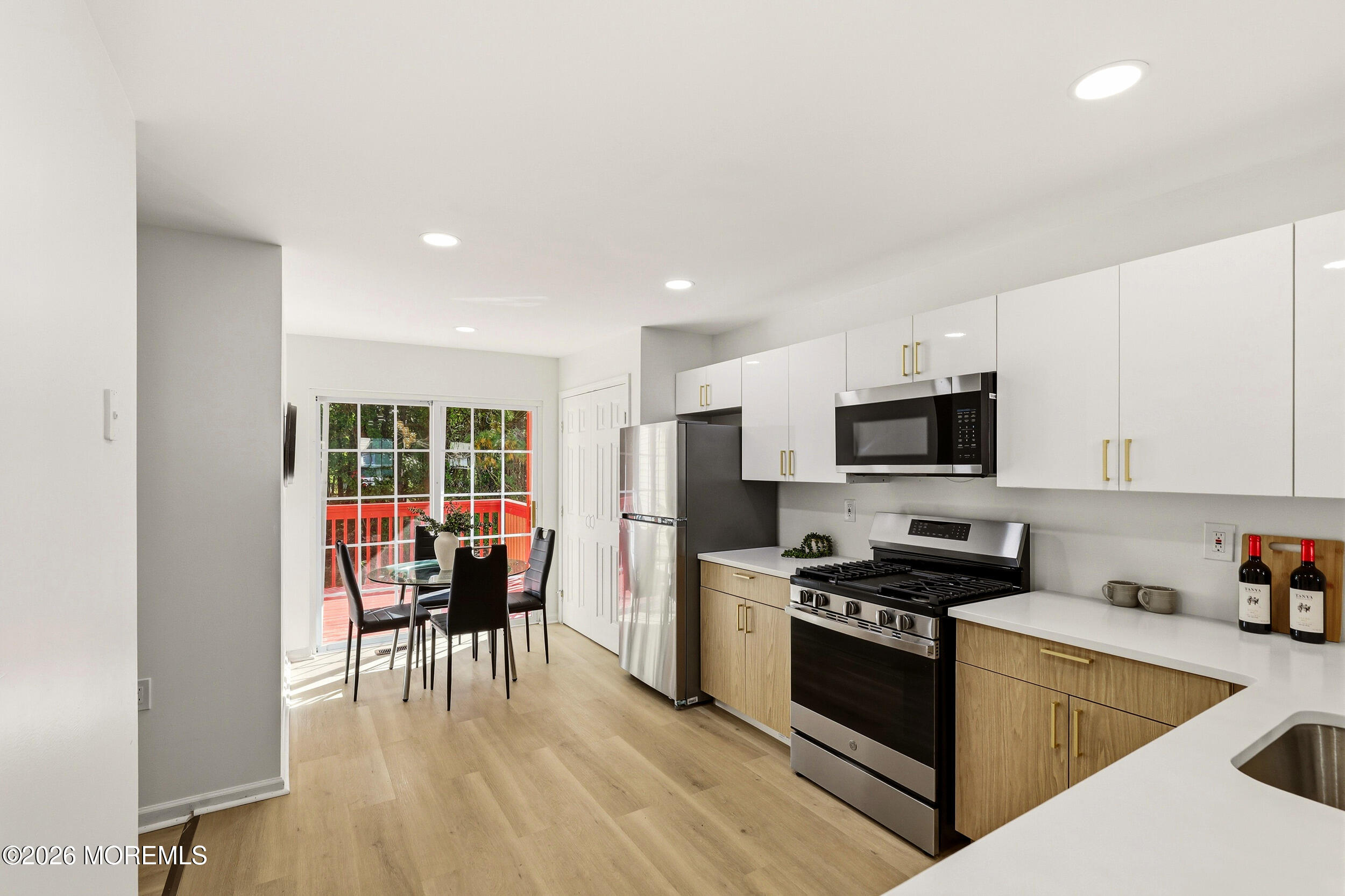 47 E Woodland Avenue Abescon NJ 08201