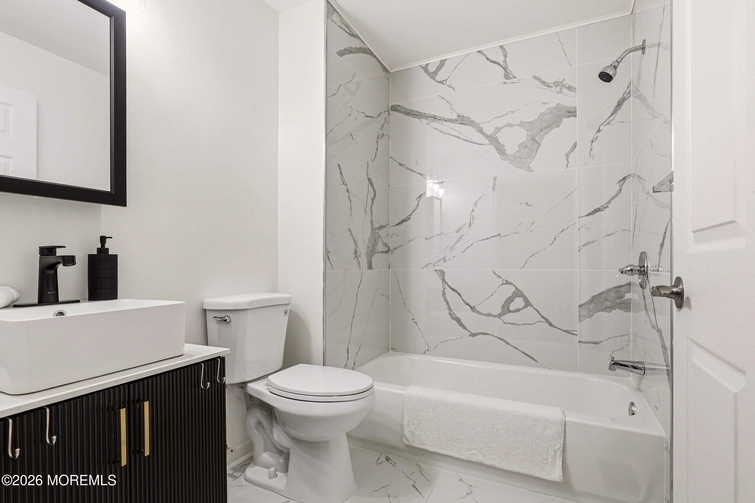47 E Woodland Avenue Abescon NJ 08201