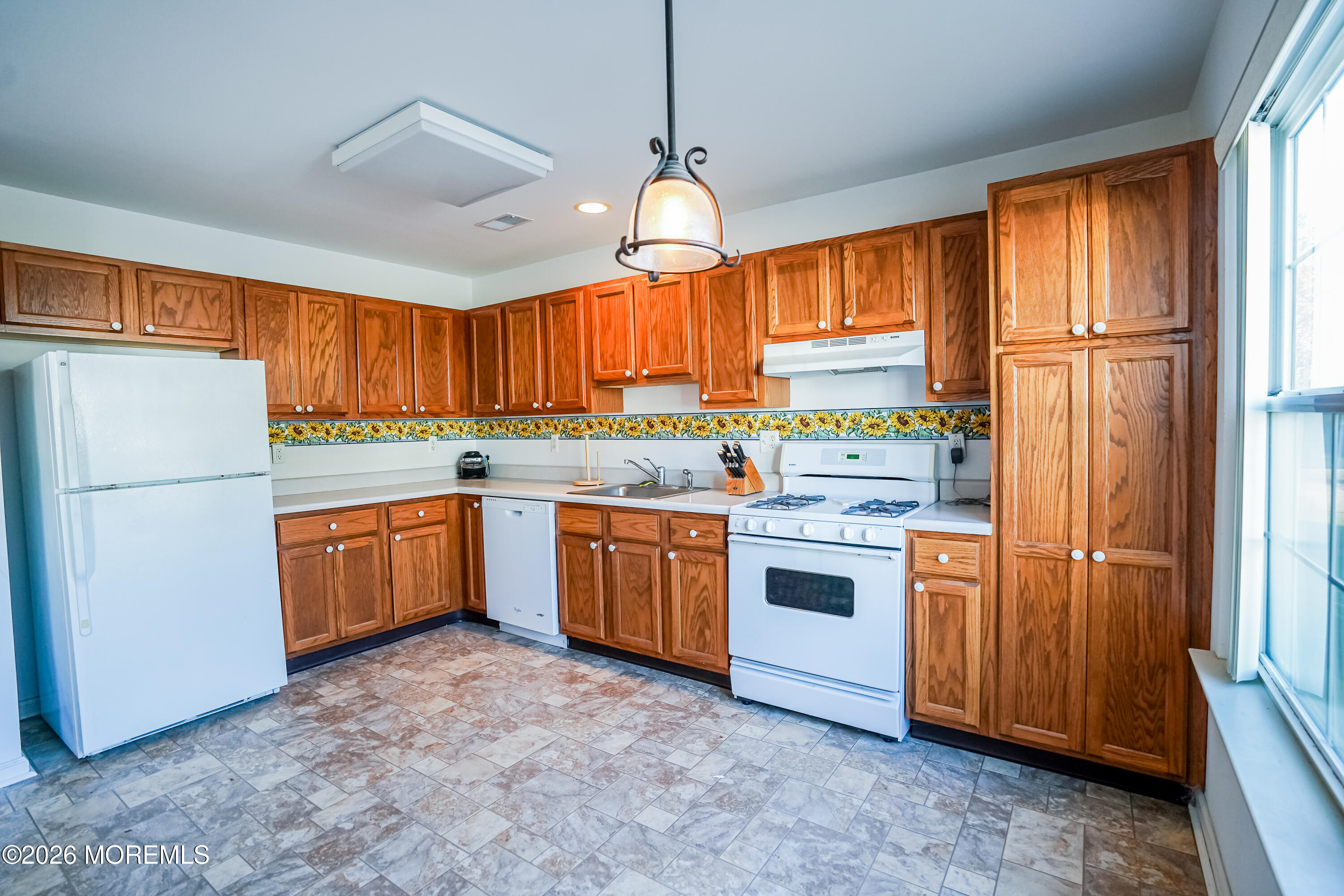 703 Leadership Court Toms River NJ 08755