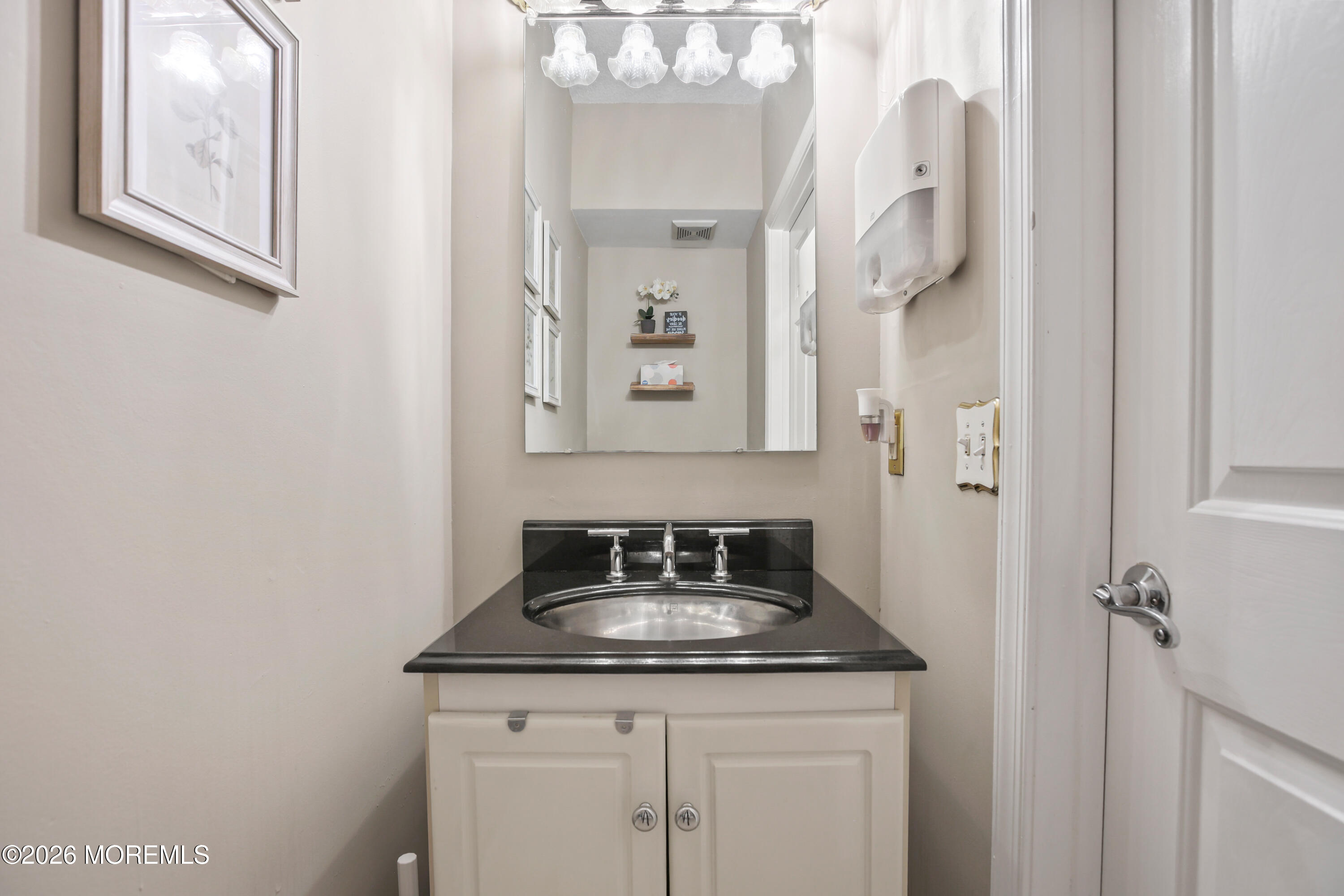 53 Cheyenne Street Tinton Falls NJ 07712
