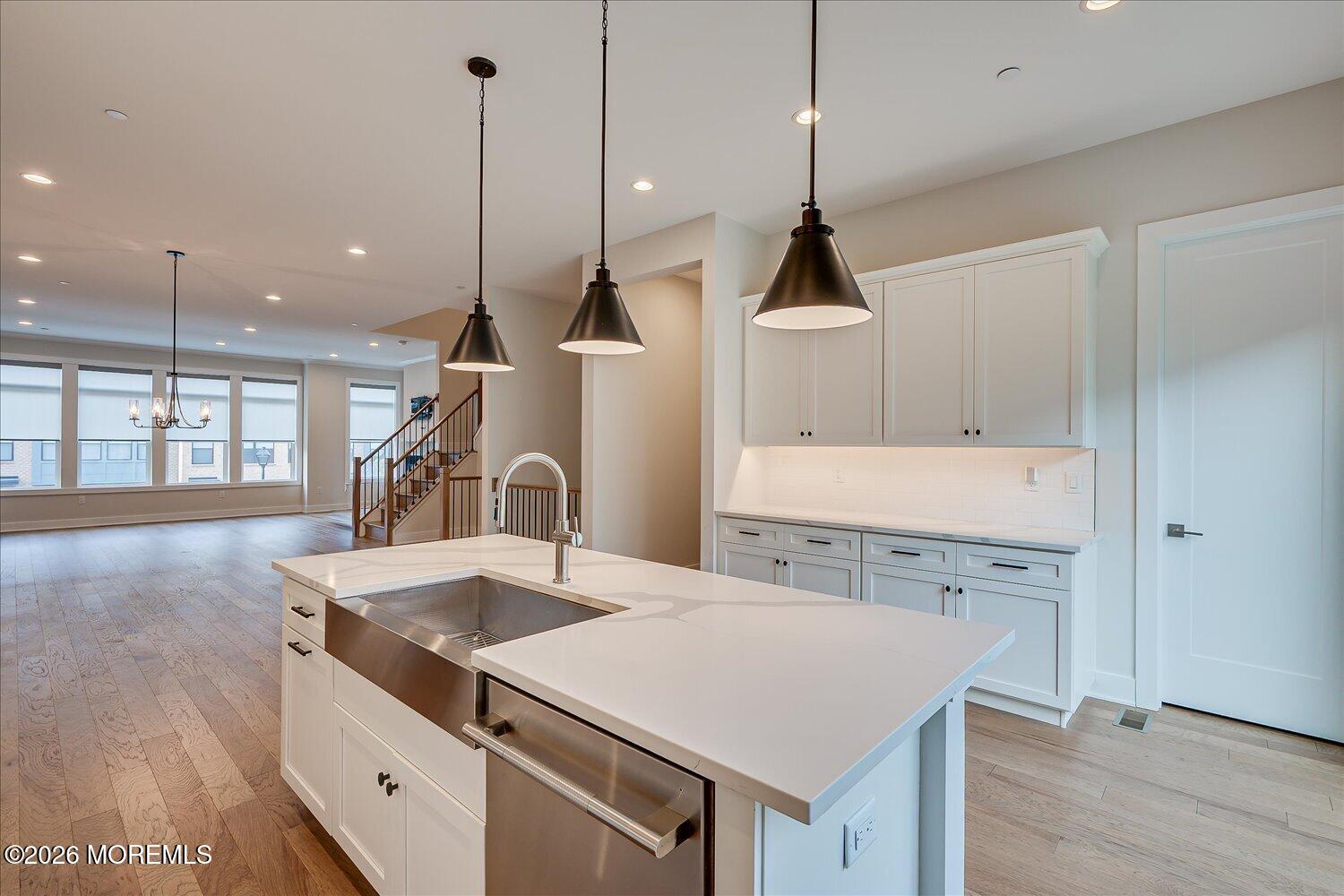 16 Valiant Court Middletown NJ 07748