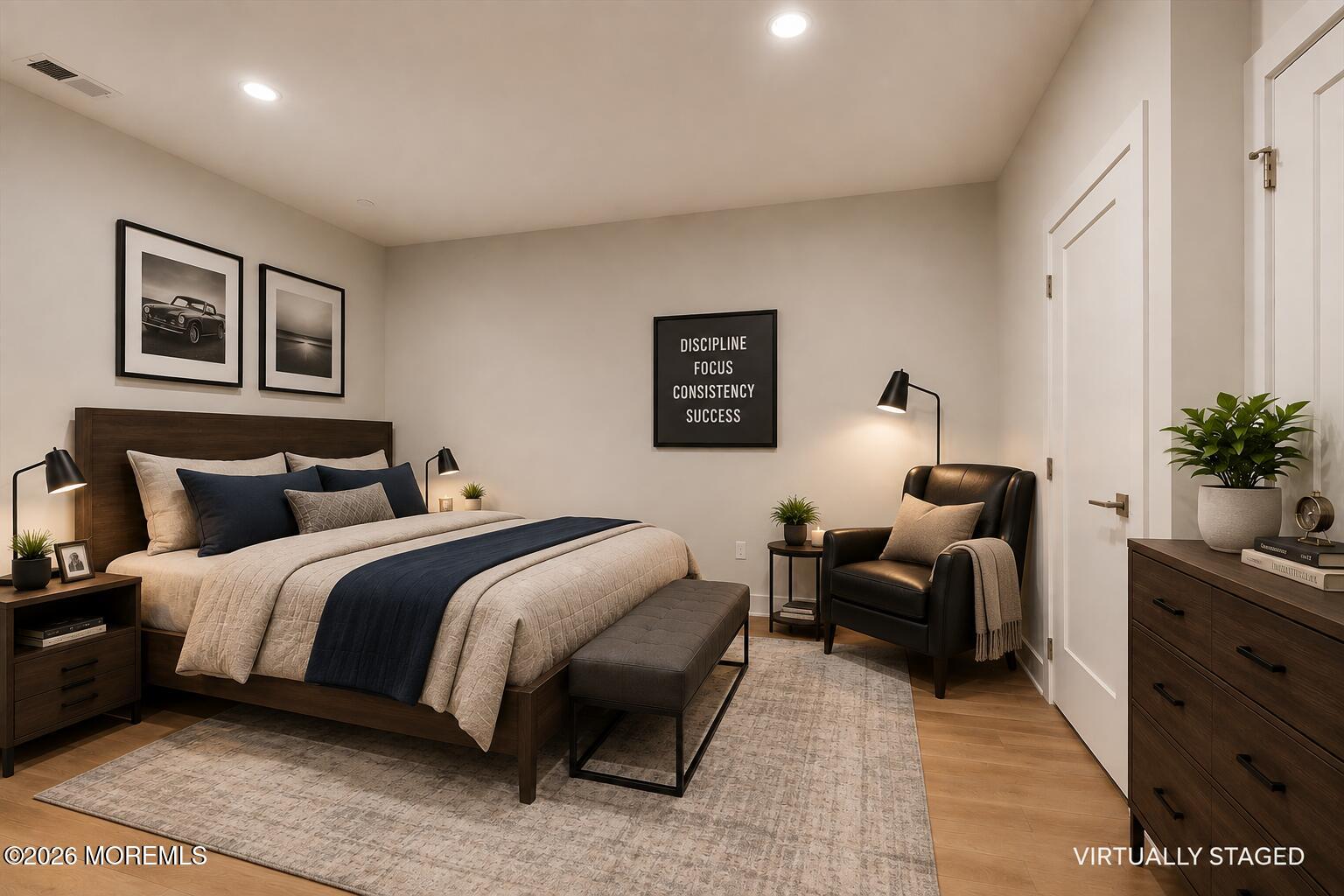 16 Valiant Court Middletown NJ 07748
