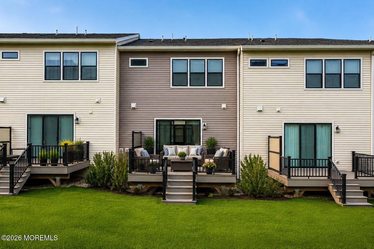 16 Valiant Court Middletown NJ 07748