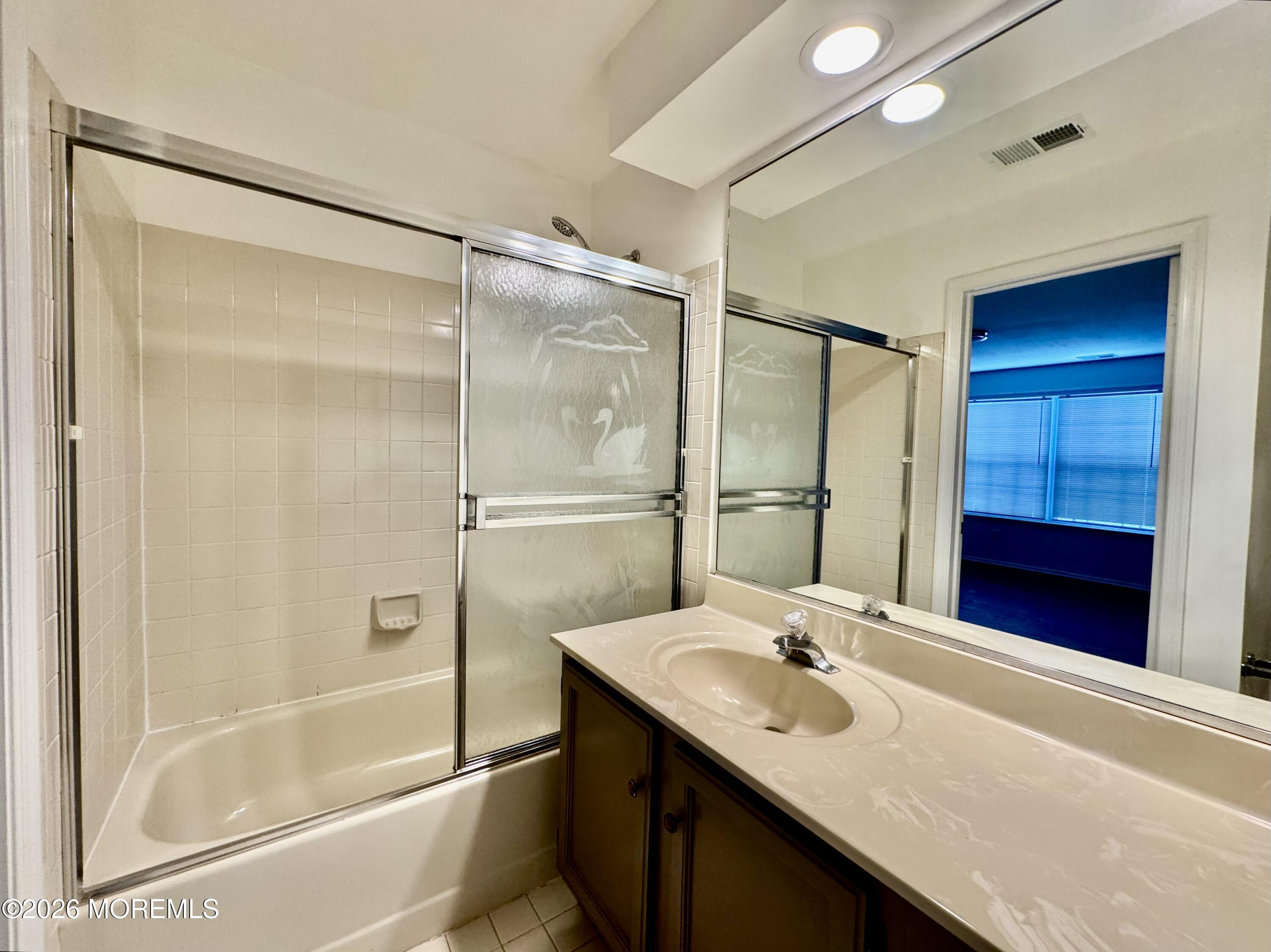 407 Hampton Court Manalapan NJ 07726