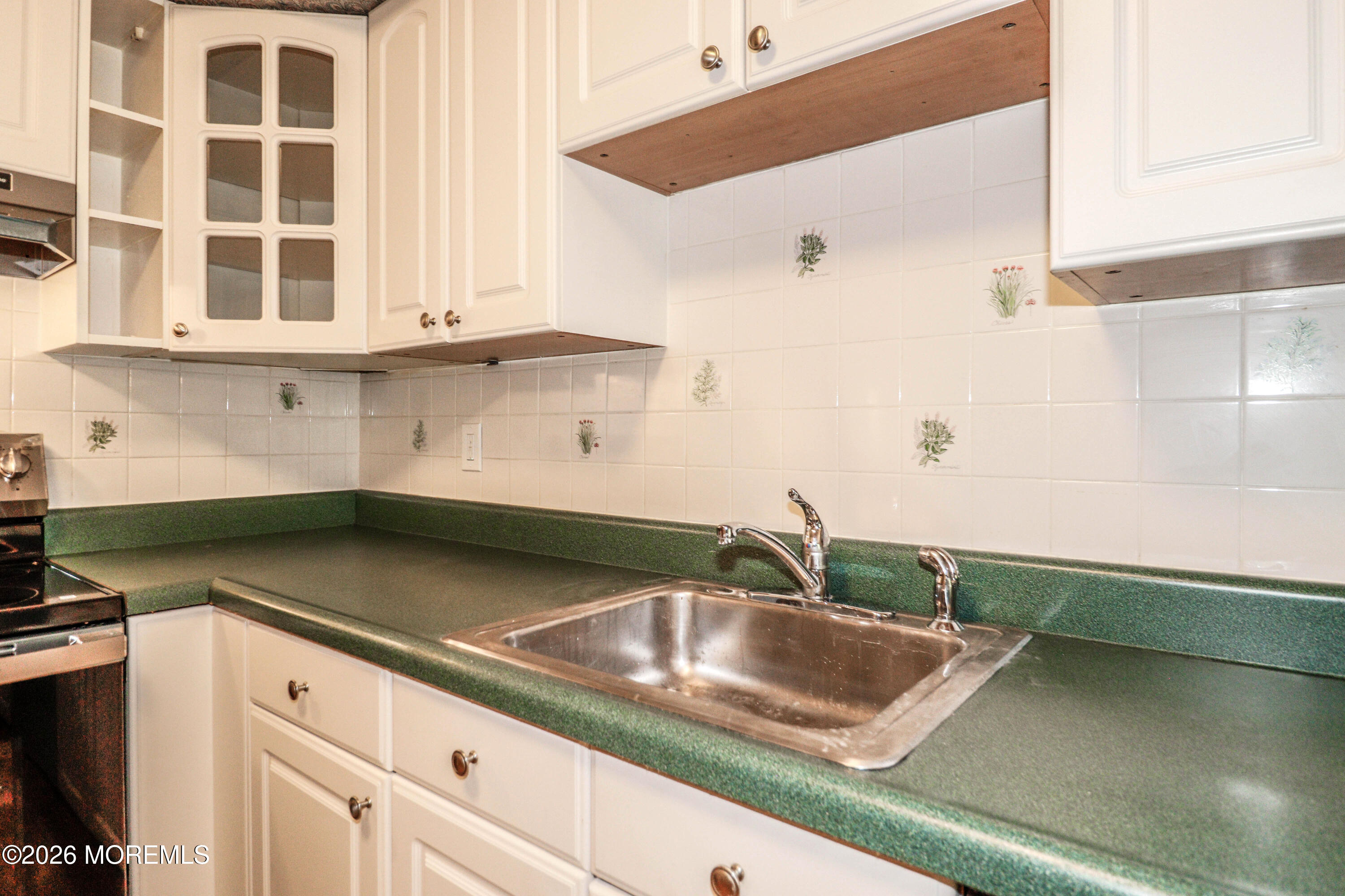 604 Randall Way Aberdeen NJ 07747