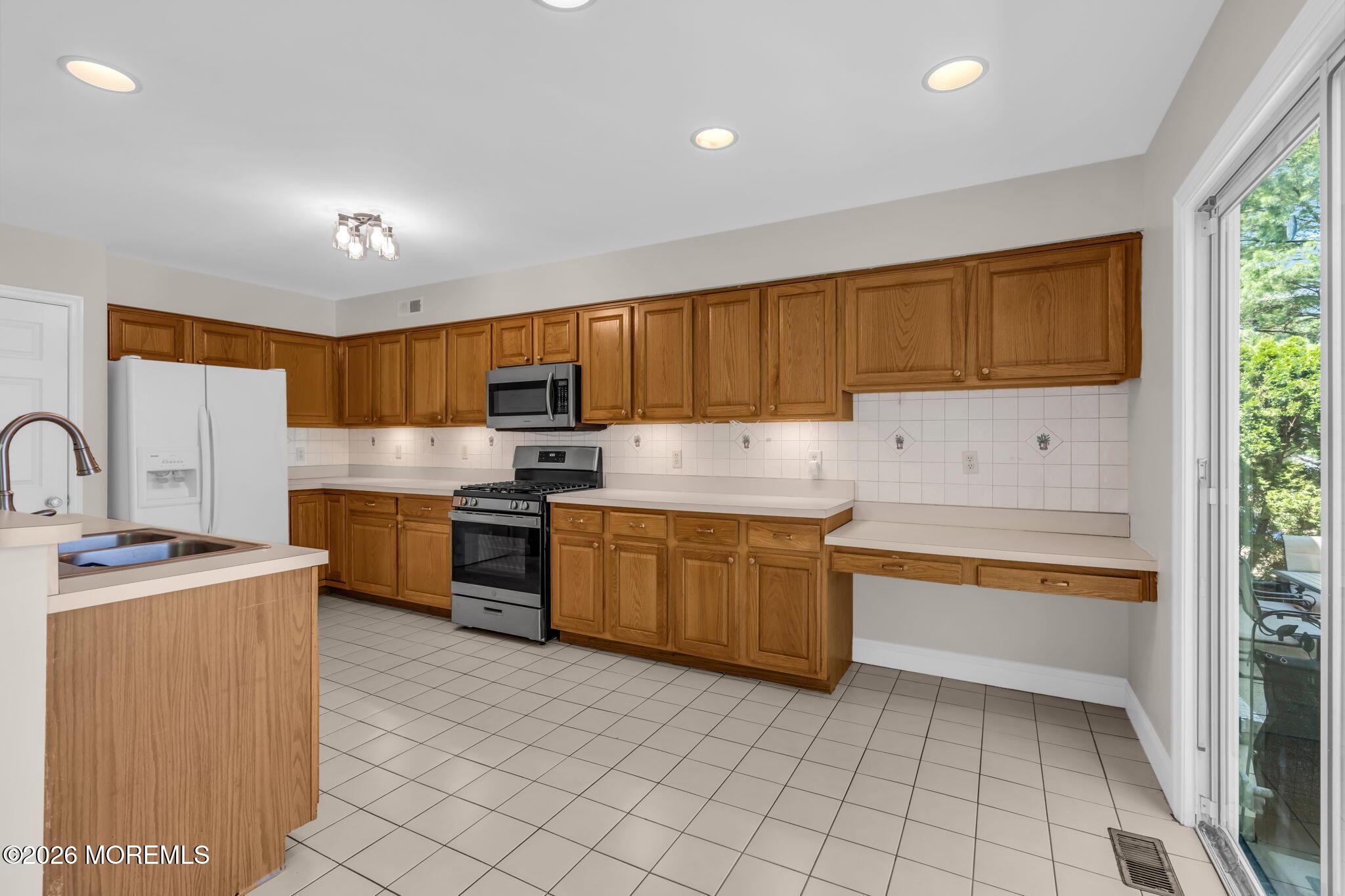4502 Galloping Hill Lane Toms River NJ 08755