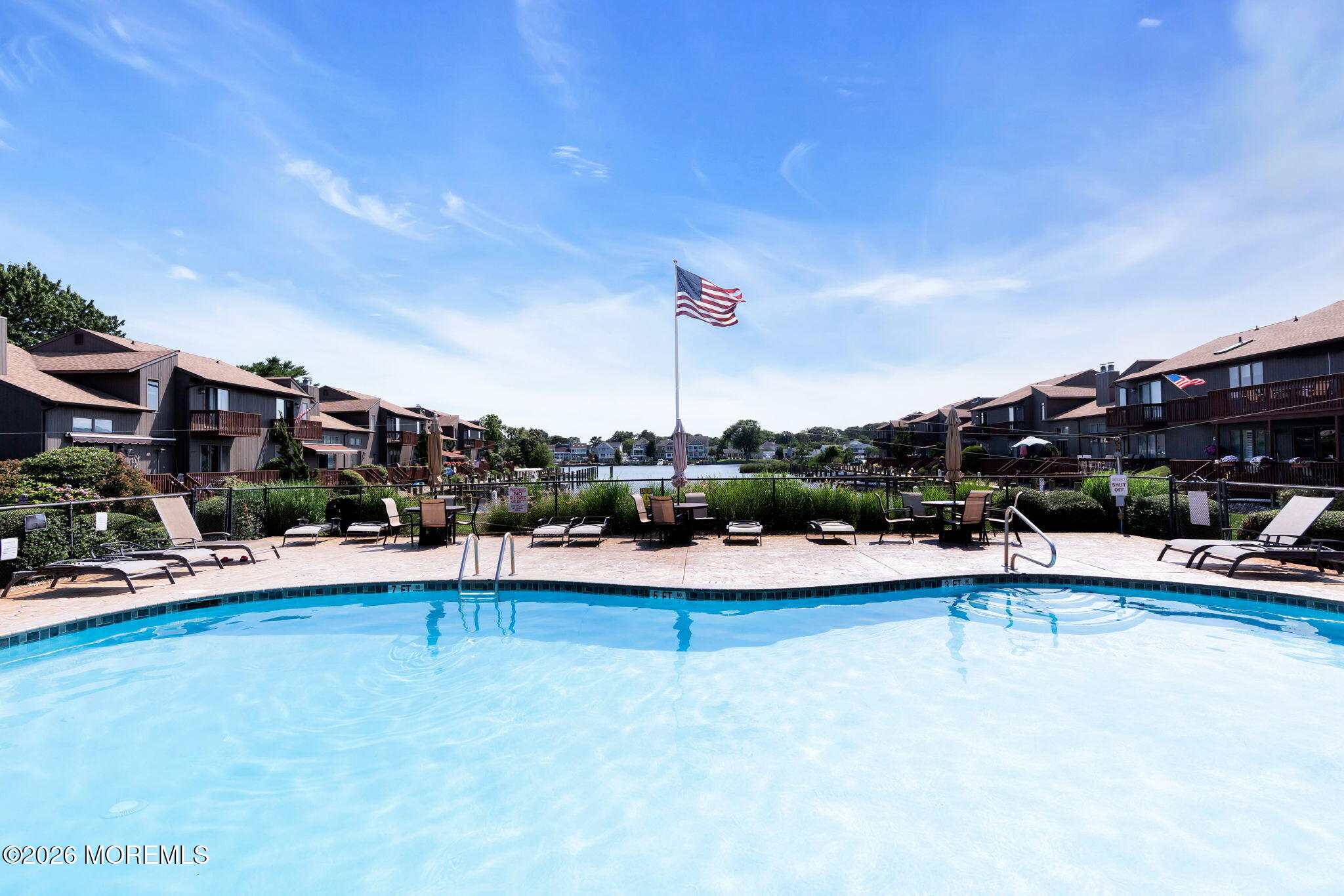 4 Sea Point Drive Point Pleasant NJ 08742