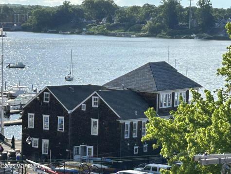 11 Wharf Avenue Red Bank NJ 07701