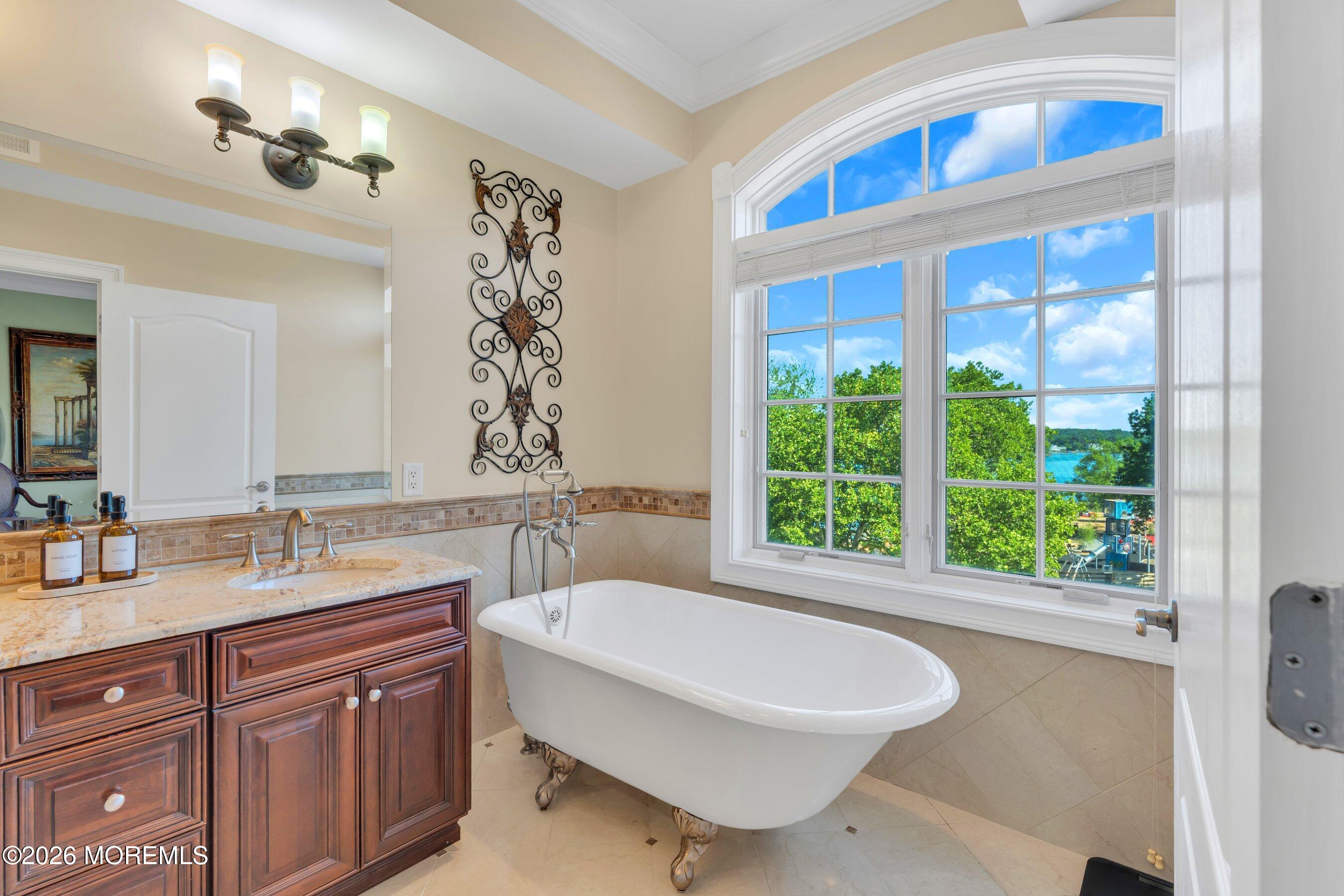 11 Wharf Avenue Red Bank NJ 07701