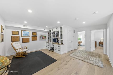 16 Remington Court Farmingdale NJ 07727