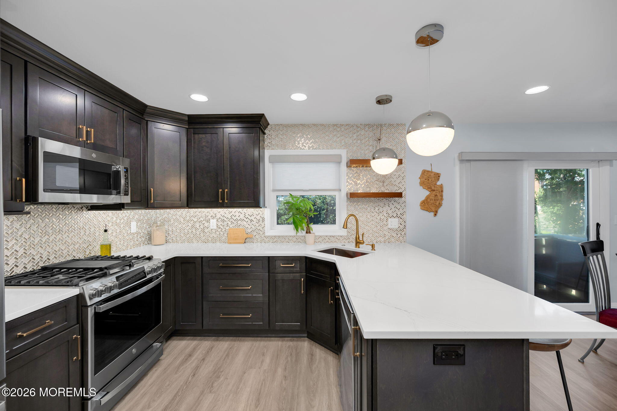 20 Pinckney Road Red Bank NJ 07701