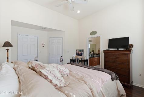 199 Crooked Stick Court Howell NJ 07731