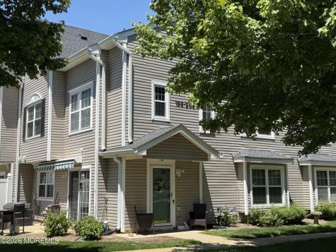 199 Crooked Stick Court Howell NJ 07731