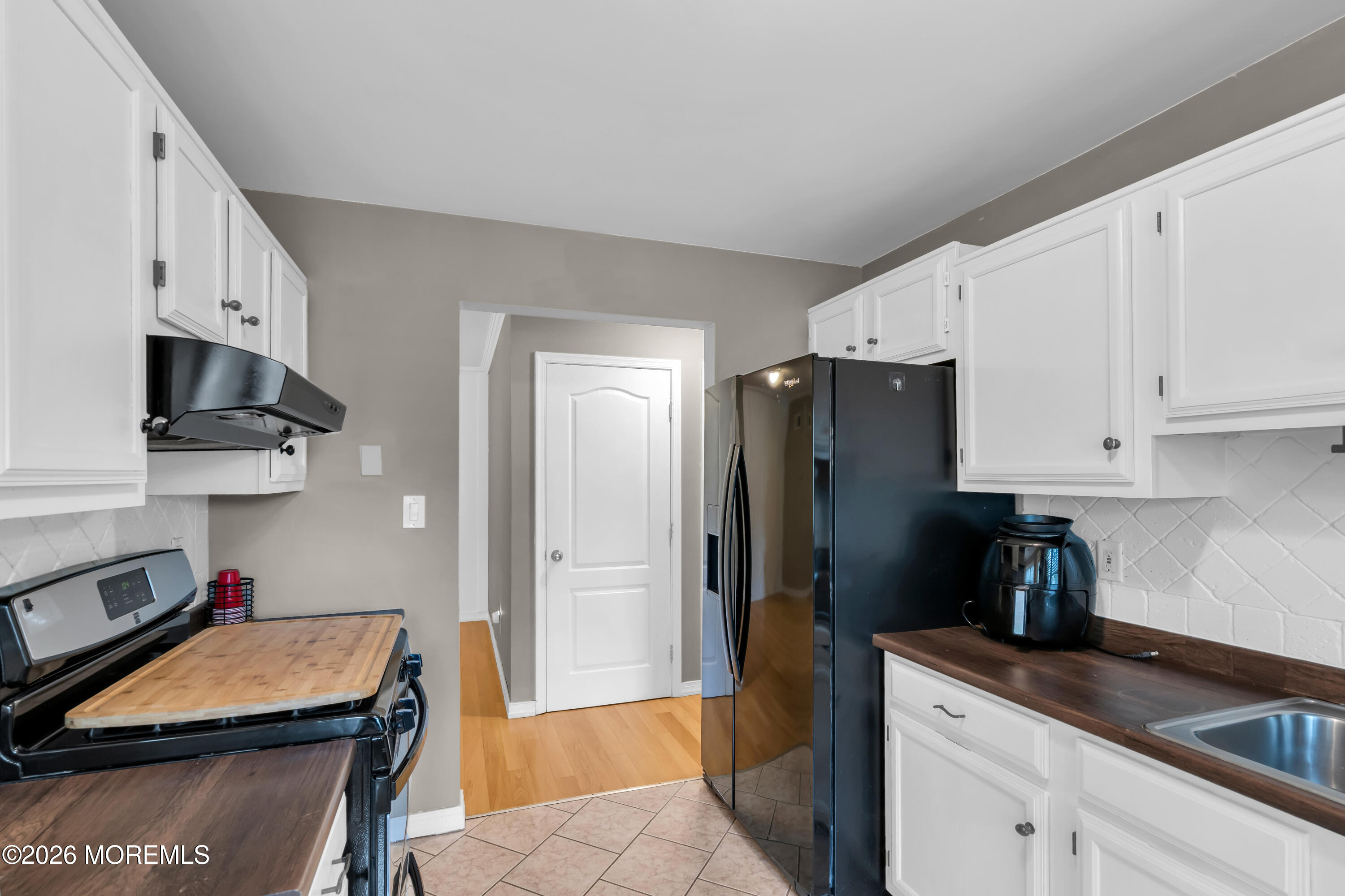 397 Brookview Court Howell NJ 07731