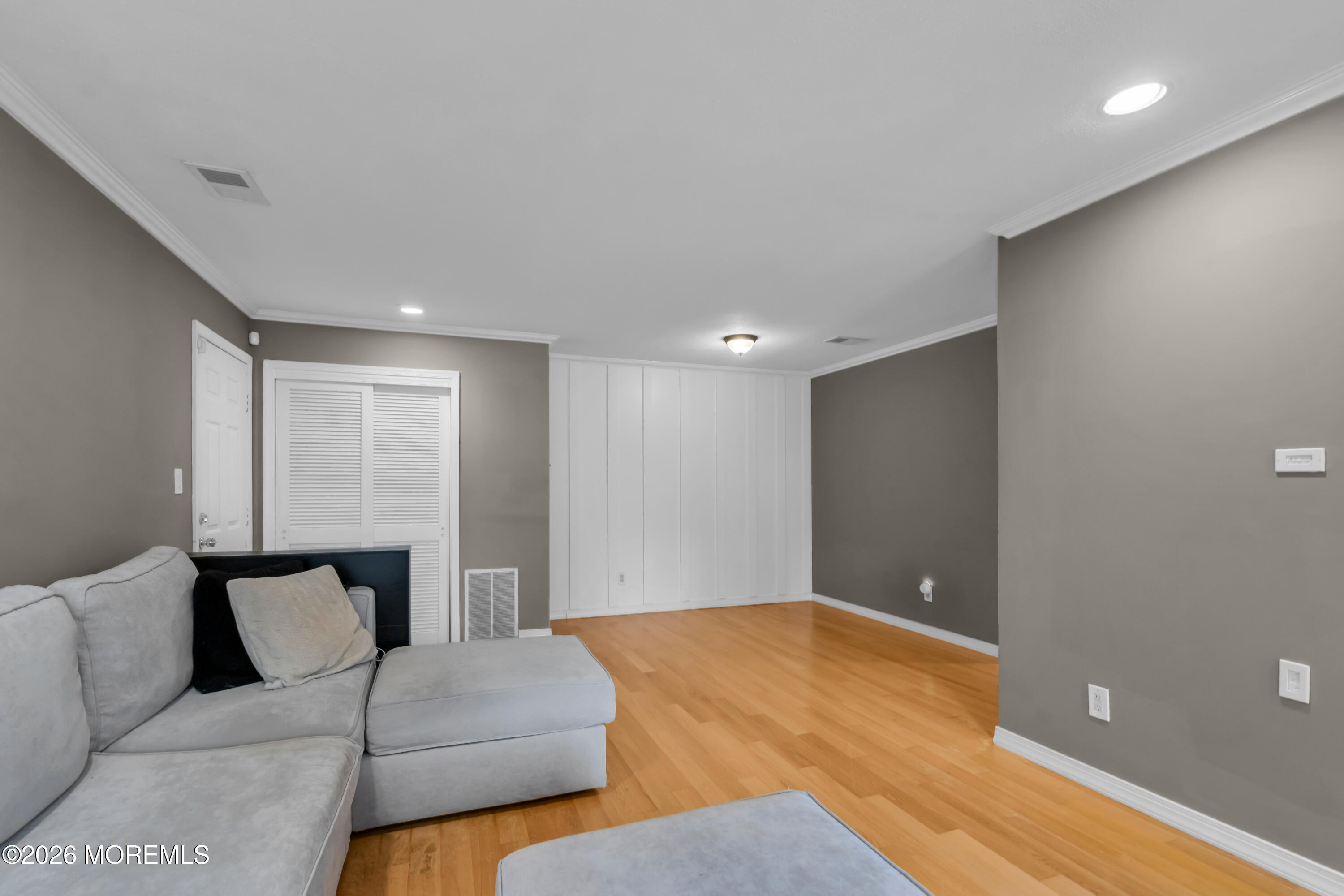 397 Brookview Court Howell NJ 07731