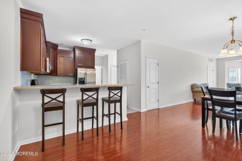 102 E Elizabeth Avenue Linden City NJ 07036