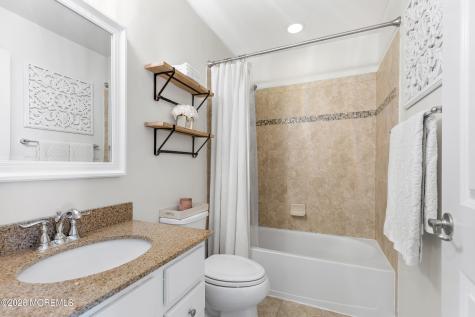5 Jake Drive Tinton Falls NJ 07712