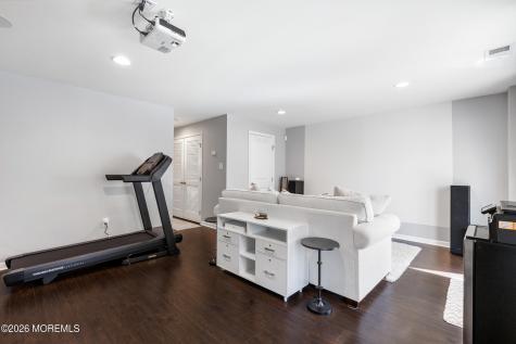 5 Jake Drive Tinton Falls NJ 07712