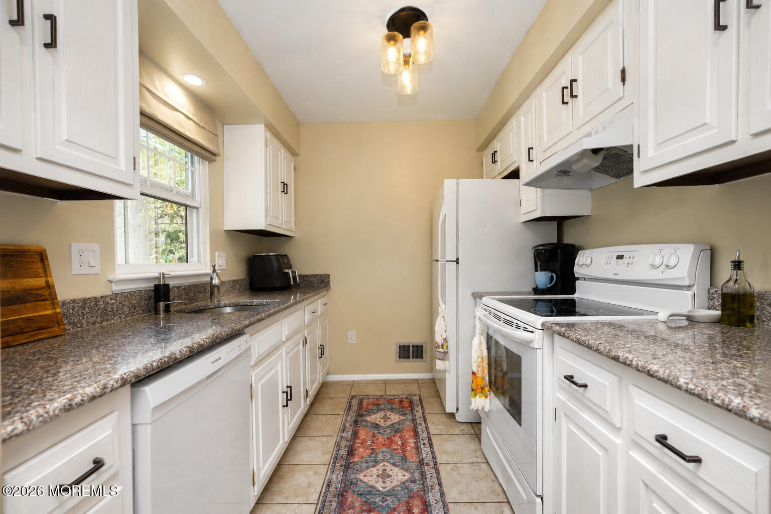 711 Wellington Place Aberdeen NJ 07747