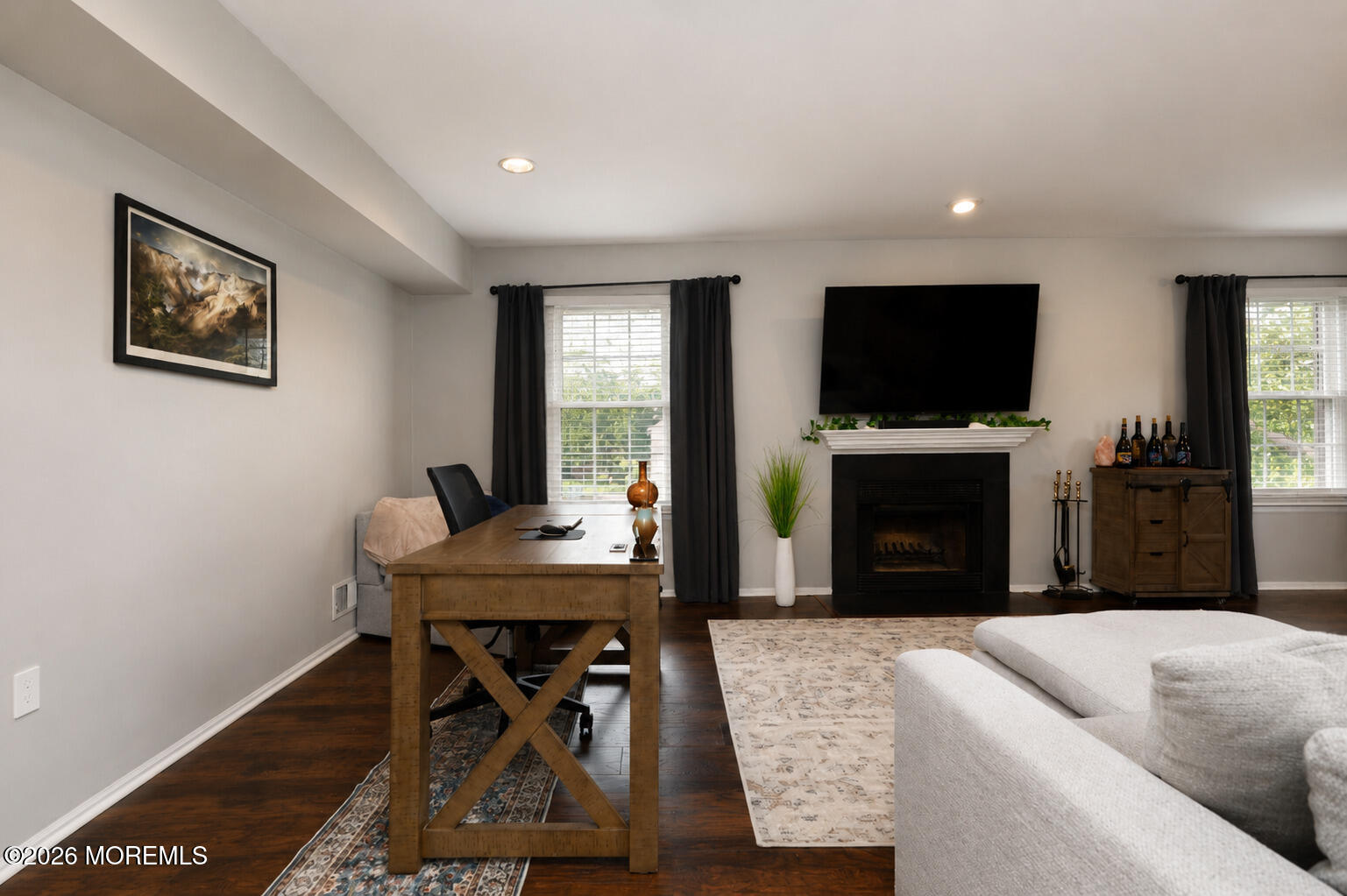 711 Wellington Place Aberdeen NJ 07747