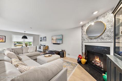 17 Mayfair Court Little Silver NJ 07739