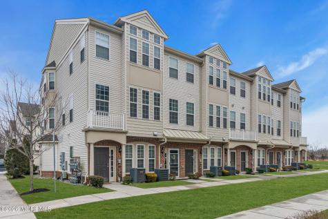 14 Kyle Drive Tinton Falls NJ 07712