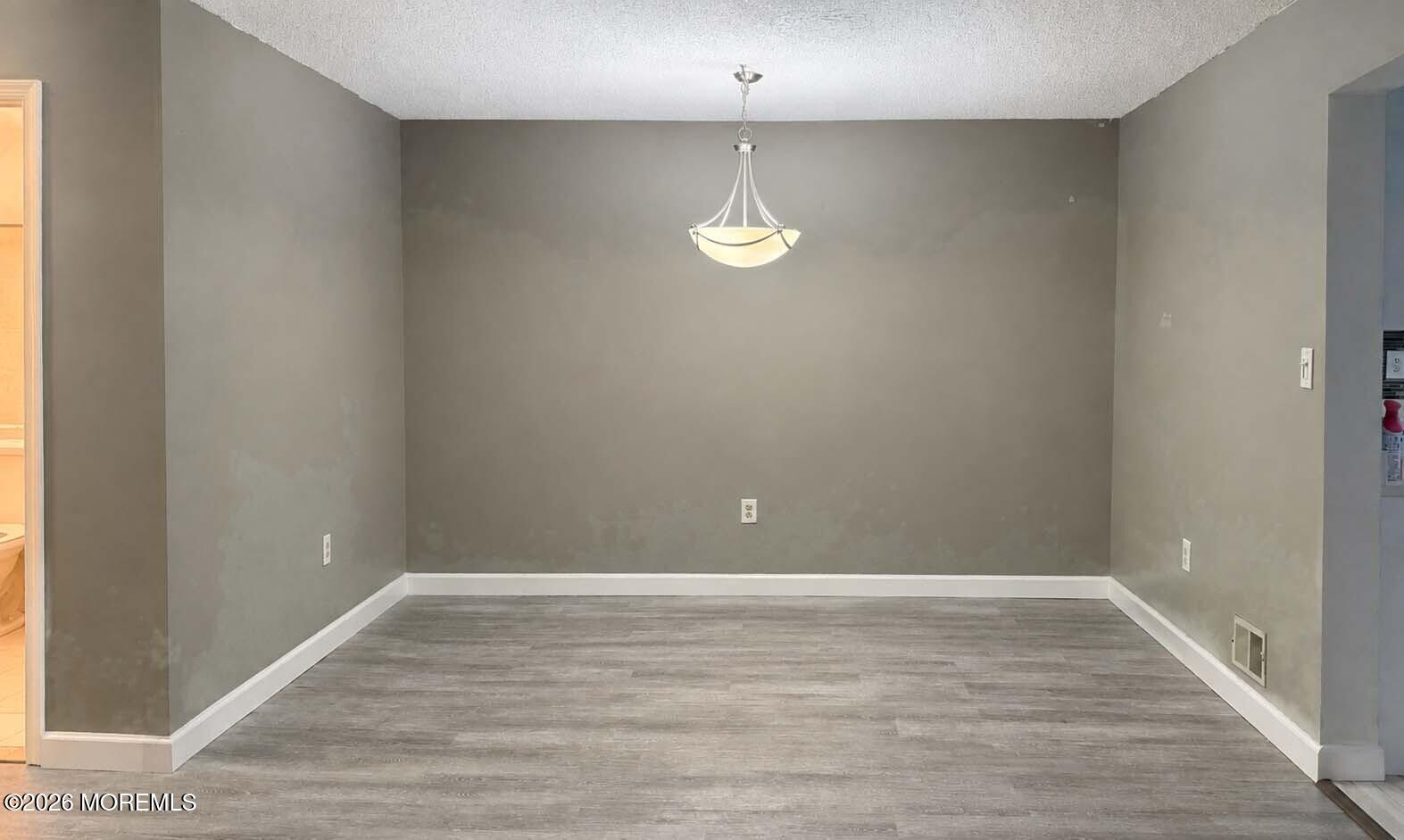 216 Sapphire Lane Franklin Park NJ 08823
