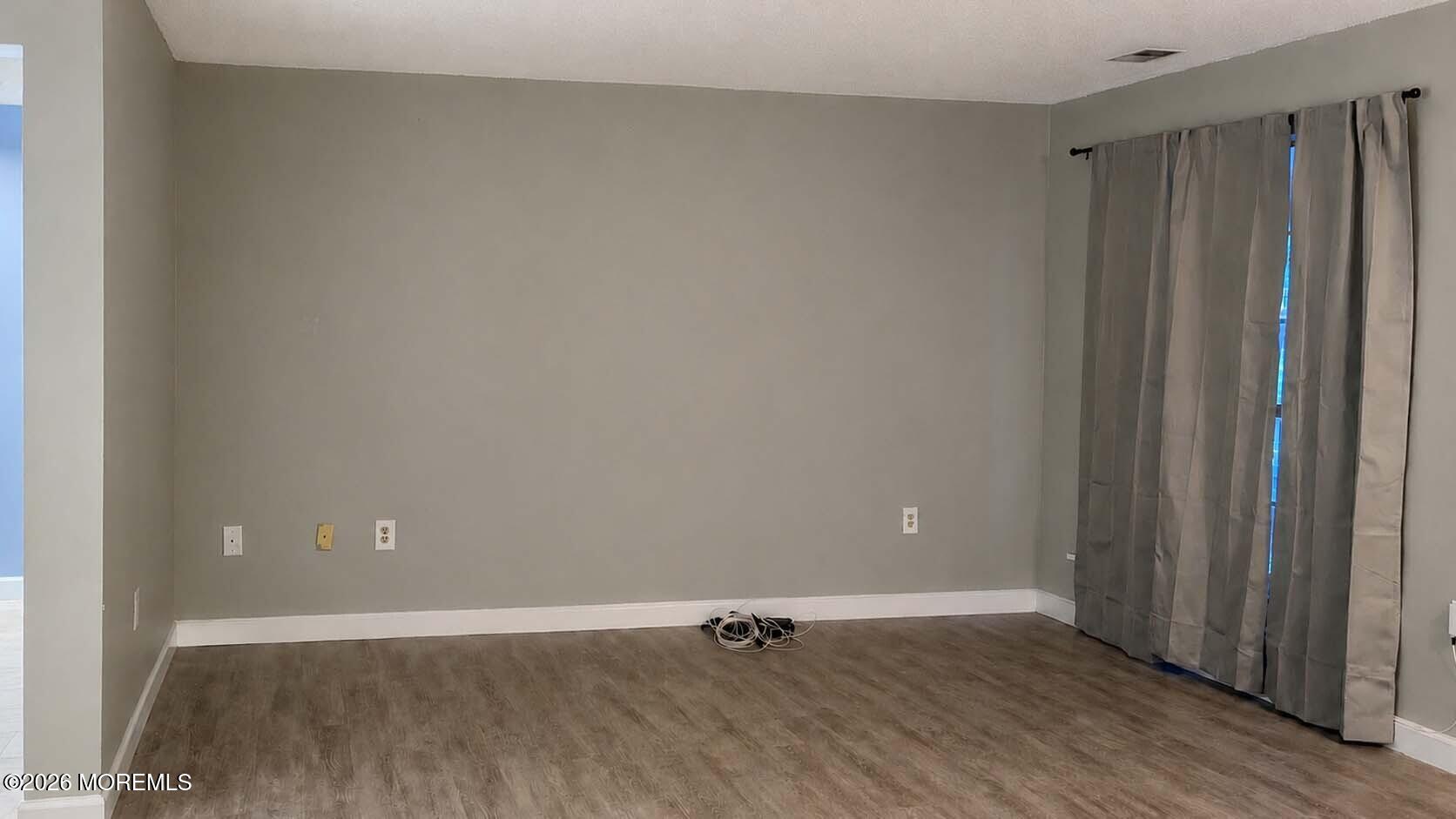 216 Sapphire Lane Franklin Park NJ 08823