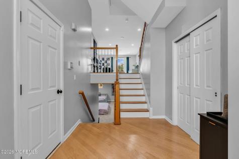 29 Hanna Lane Laurence Harbor NJ 08879