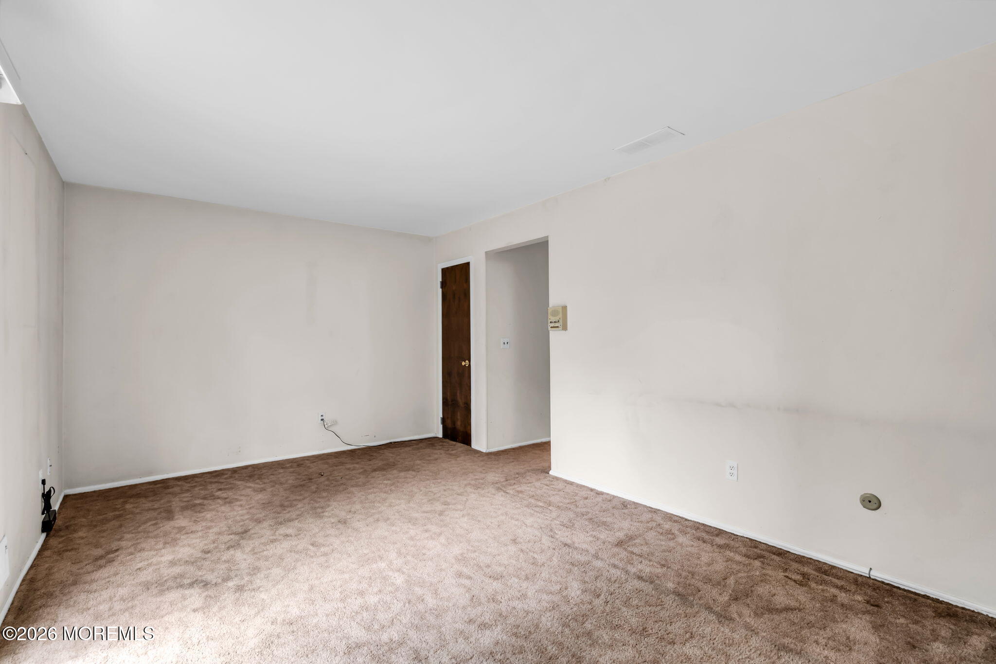302 Bent Trail Toms River NJ 08753