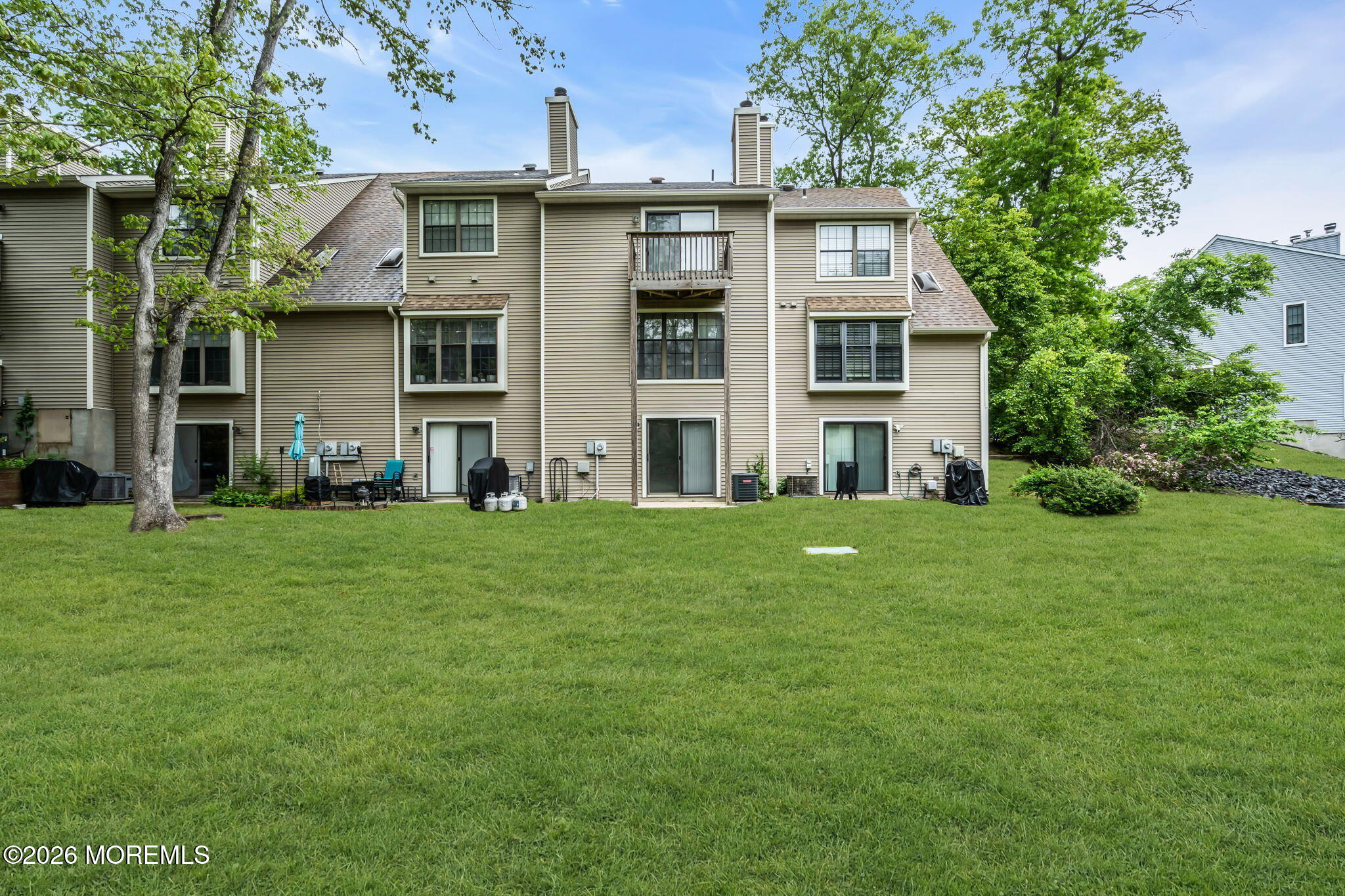 302 Bent Trail Toms River NJ 08753