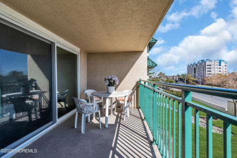 422 Ocean Boulevard N Long Branch NJ 07740
