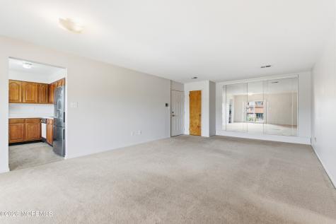 114 Beverly Hill Terrace Woodbridge NJ 07095
