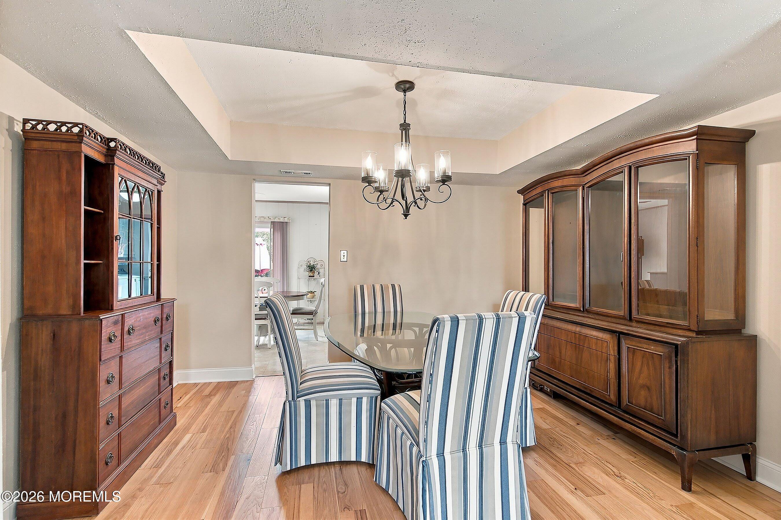 17 Kingsley Way Freehold NJ 07728