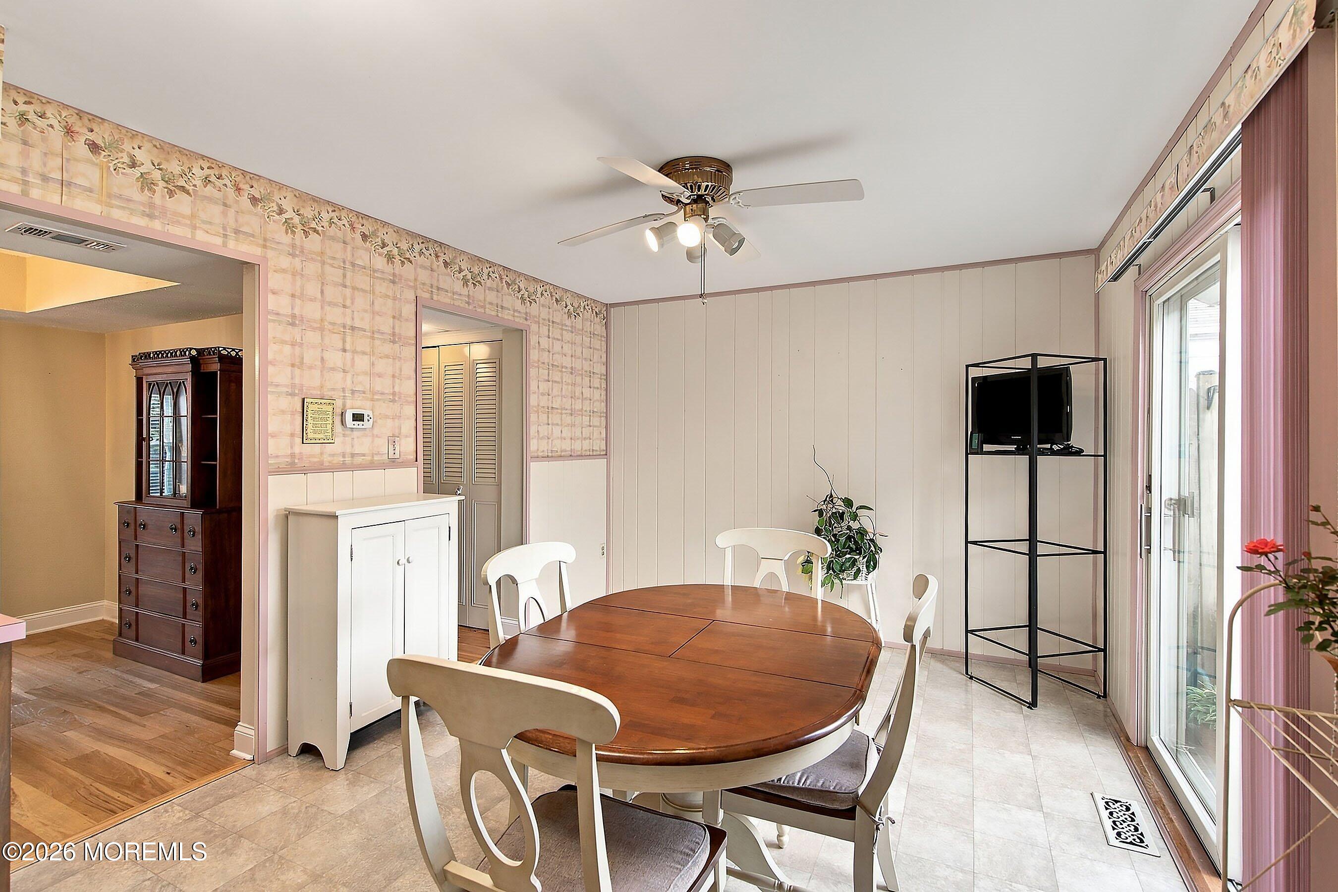 17 Kingsley Way Freehold NJ 07728