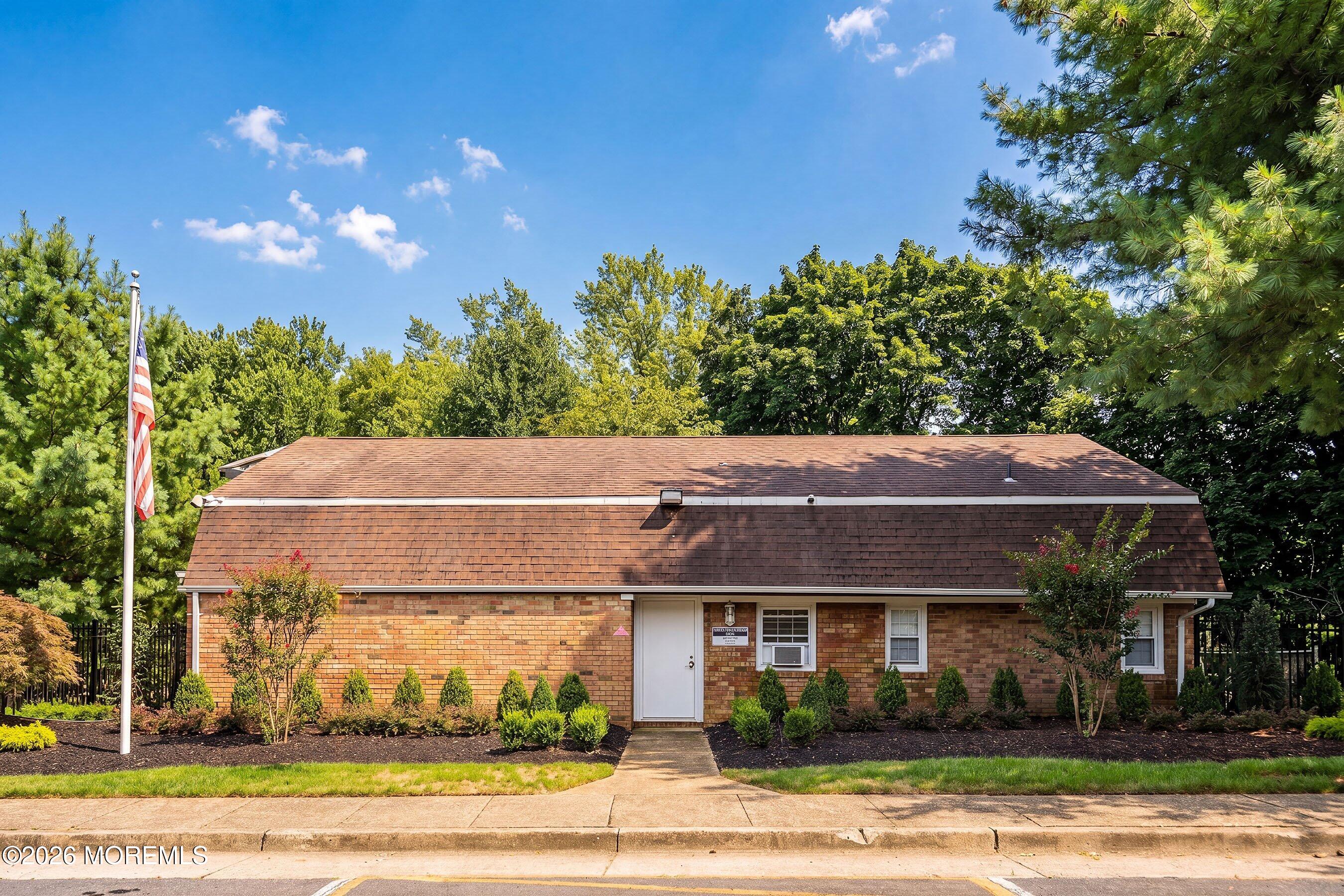 17 Kingsley Way Freehold NJ 07728