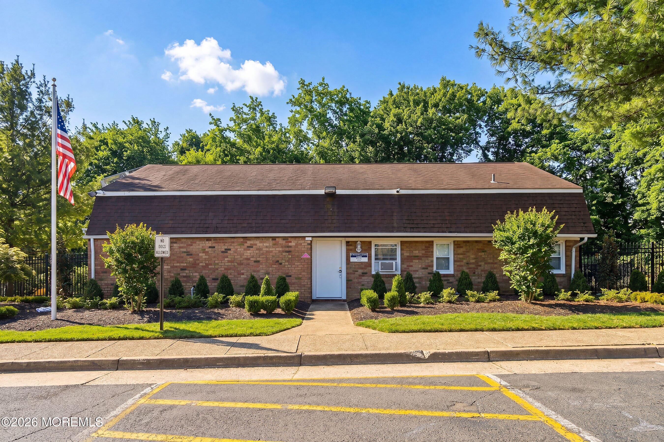 17 Kingsley Way Freehold NJ 07728