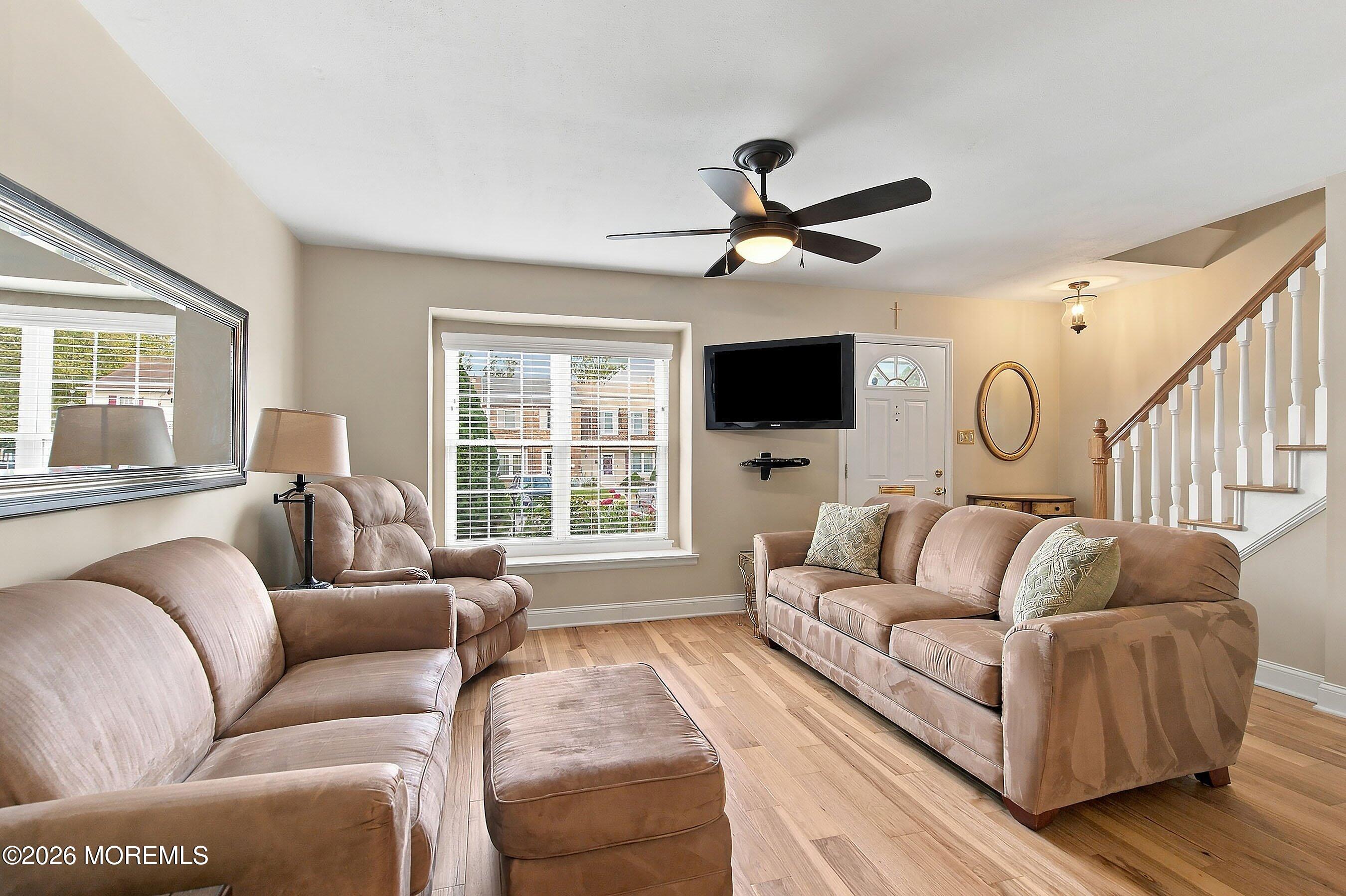 17 Kingsley Way Freehold NJ 07728