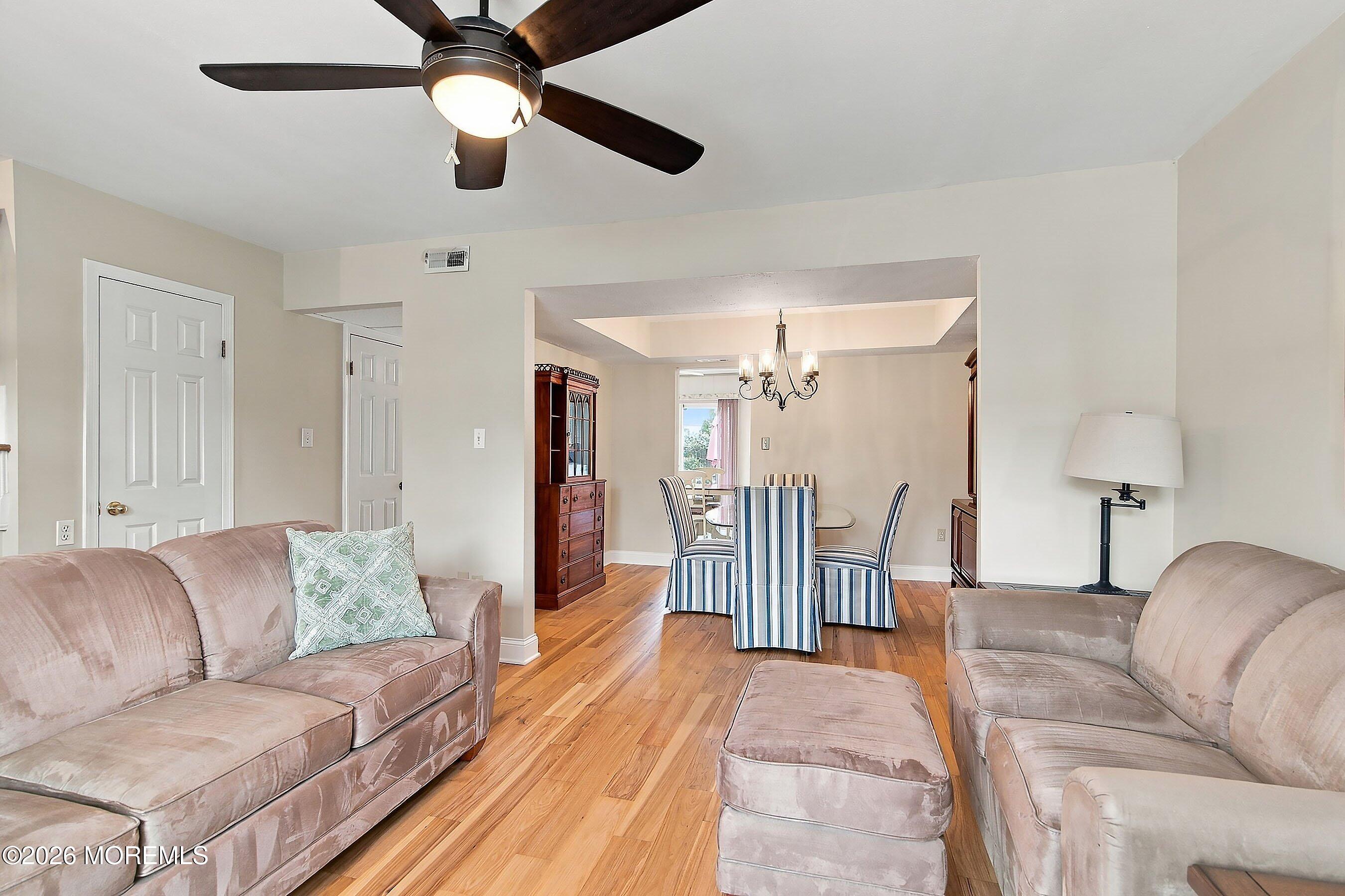 17 Kingsley Way Freehold NJ 07728