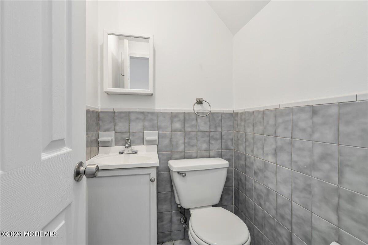 69 Village Green Way Hazlet NJ 07730