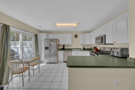 29 Whitemarsh Drive Manalapan NJ 07726