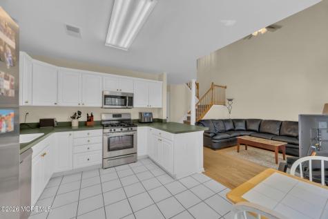 29 Whitemarsh Drive Manalapan NJ 07726