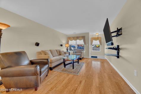29 Whitemarsh Drive Manalapan NJ 07726