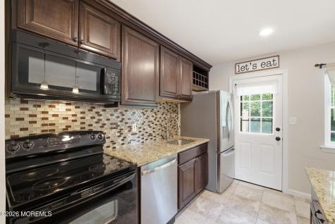 16 Village Green Way Hazlet NJ 07730