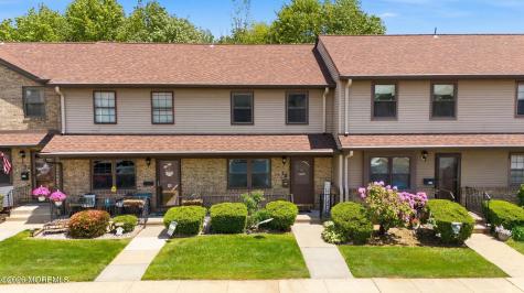 16 Village Green Way Hazlet NJ 07730