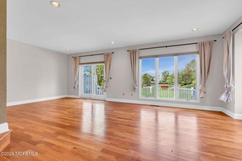 15 Rose Court Toms River NJ 08753