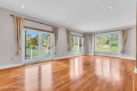 15 Rose Court Toms River NJ 08753