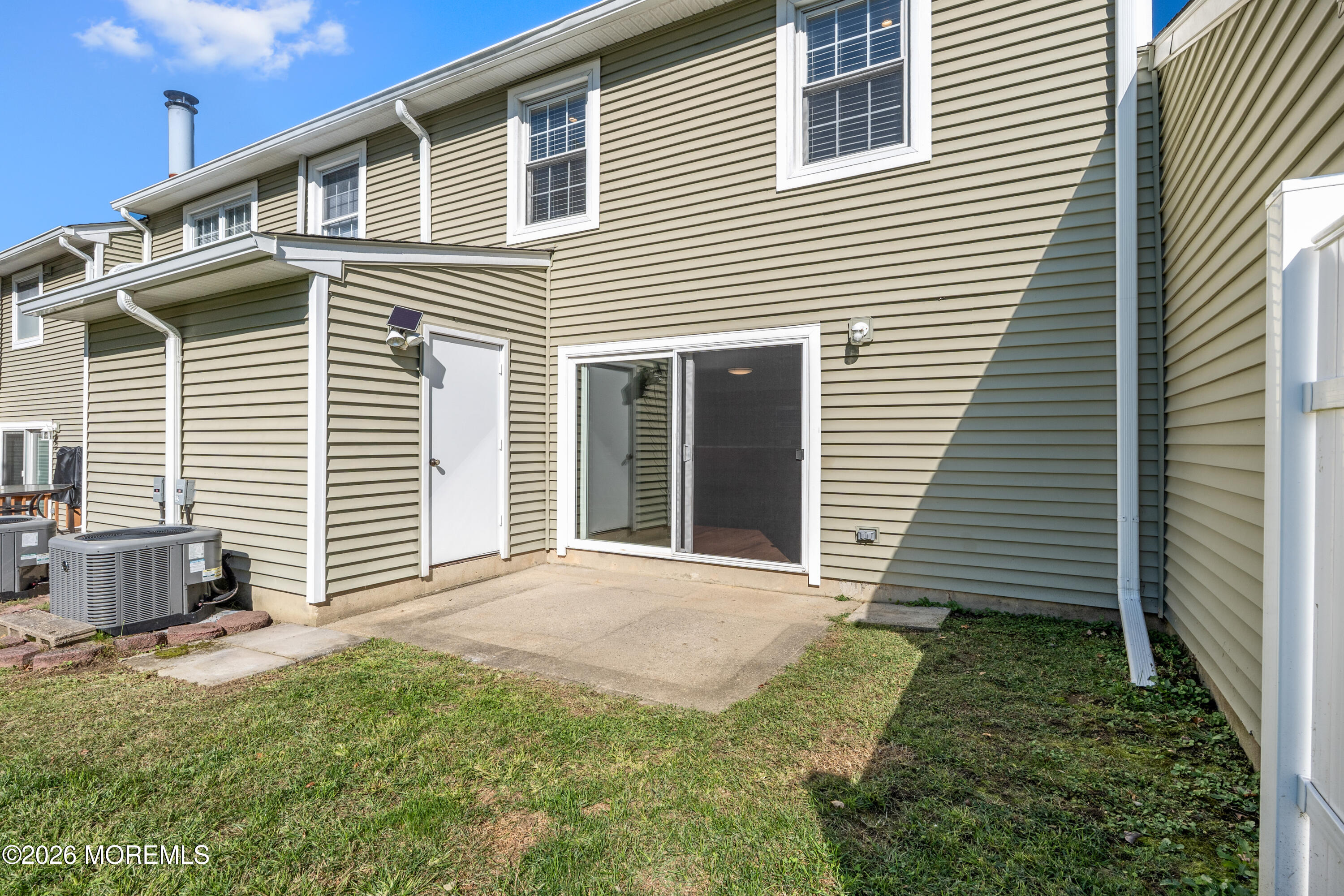 22 Oak Lane Eatontown NJ 07724