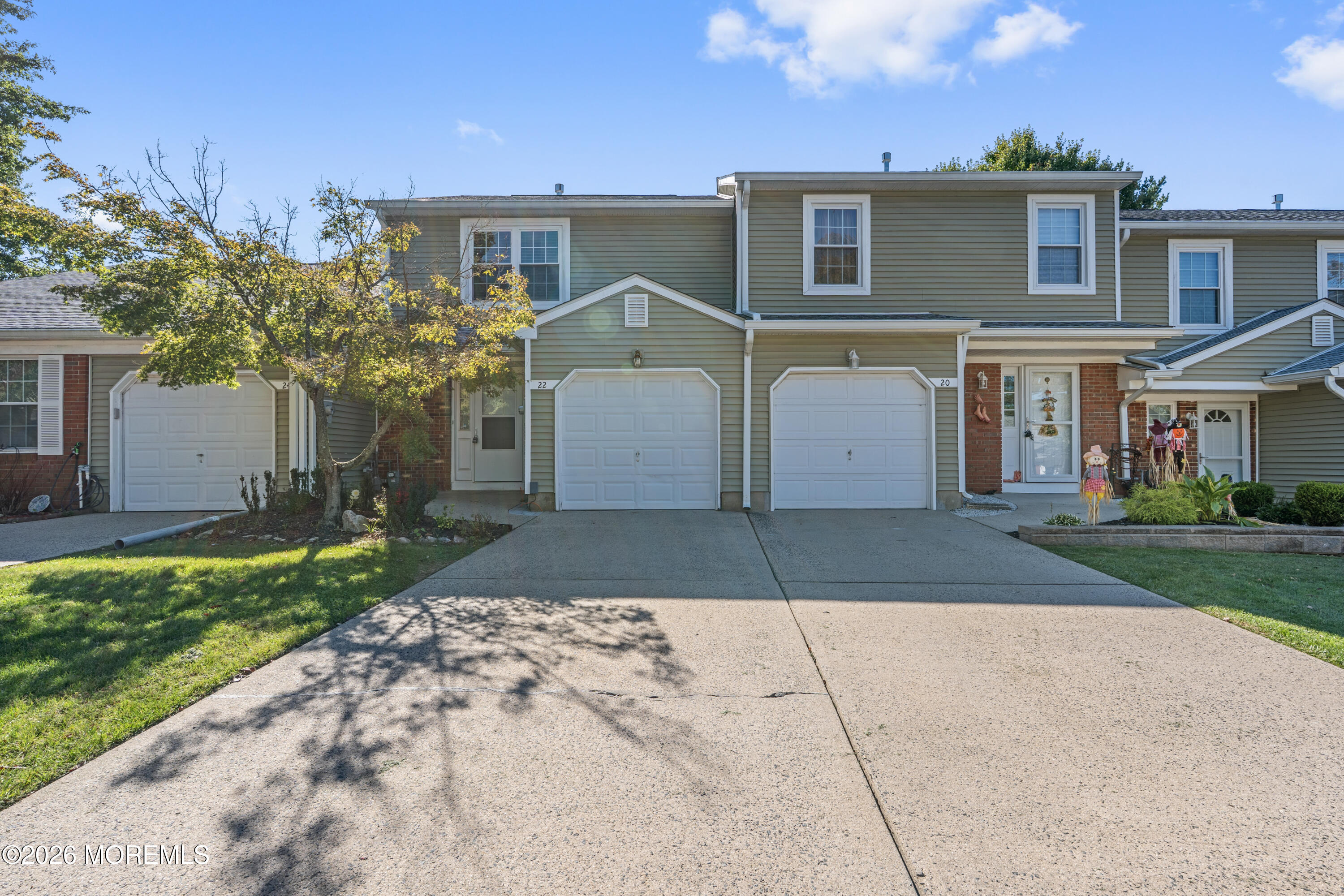 22 Oak Lane Eatontown NJ 07724