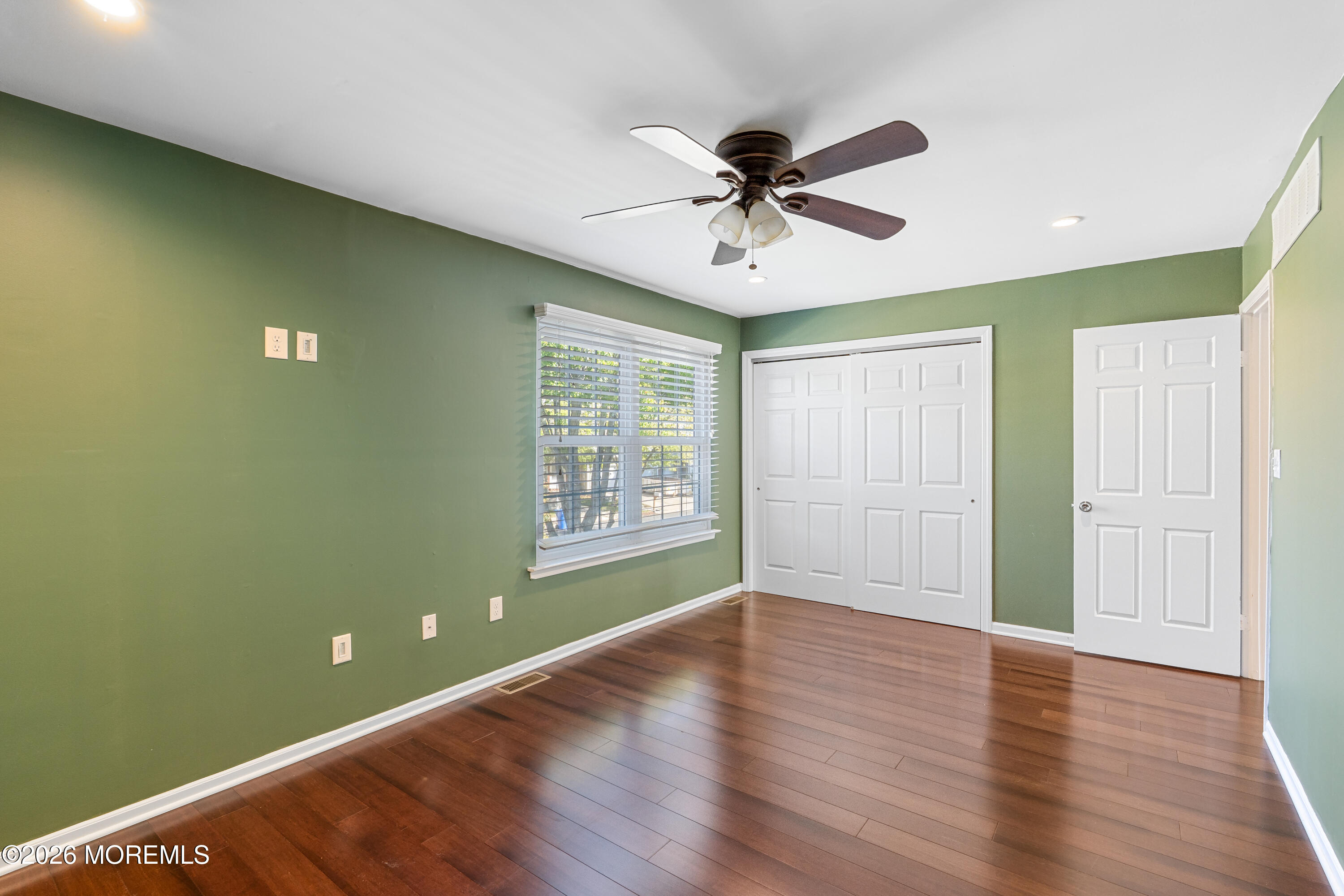 22 Oak Lane Eatontown NJ 07724